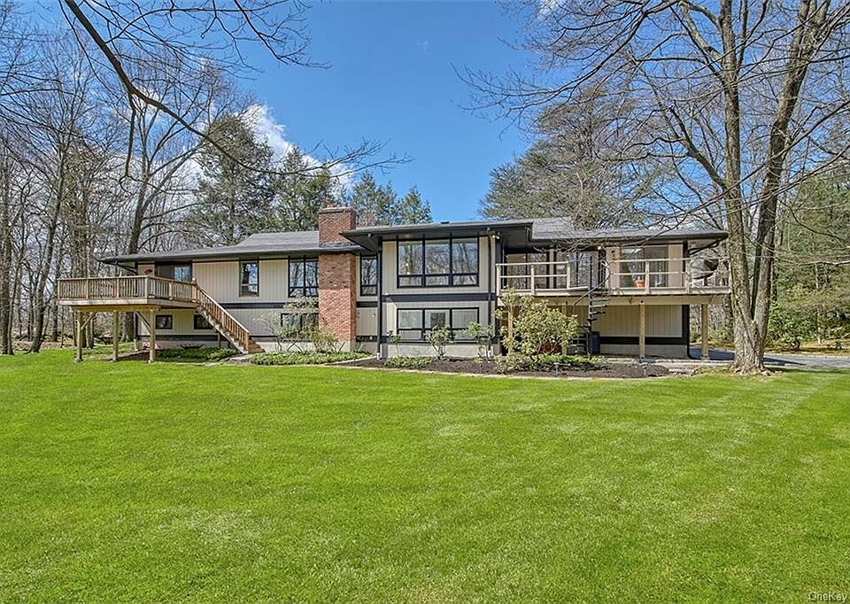 9 Tanglewild Place, Chappaqua, NY 10514 Zillow