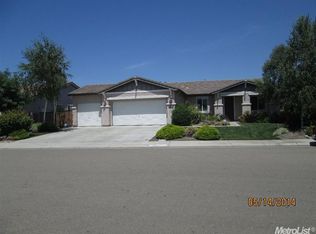 10016 Reflection Ln, Stockton, CA 95219