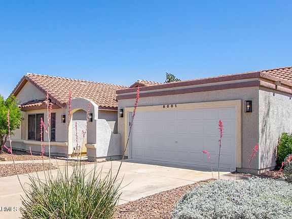 5th image of 8001 W Dahlia Dr