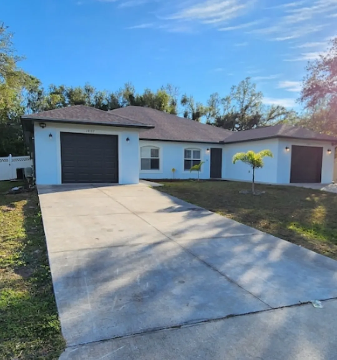 2 bed, 1200 sqft, $2,500 — Photo 1
