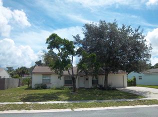 695 Diane Cir, Casselberry, FL 32707