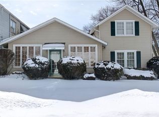 129 W 3rd St, Port Clinton, OH 43452