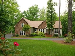1042 Champion Hills Dr, Kingston Springs, TN 37082