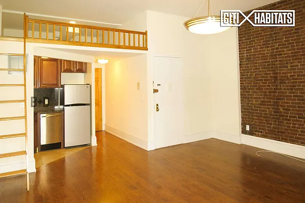 Rented by Citi Habitats | media 4