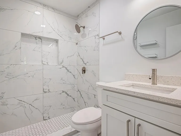 2861 Detached Cir SE — Photo 8