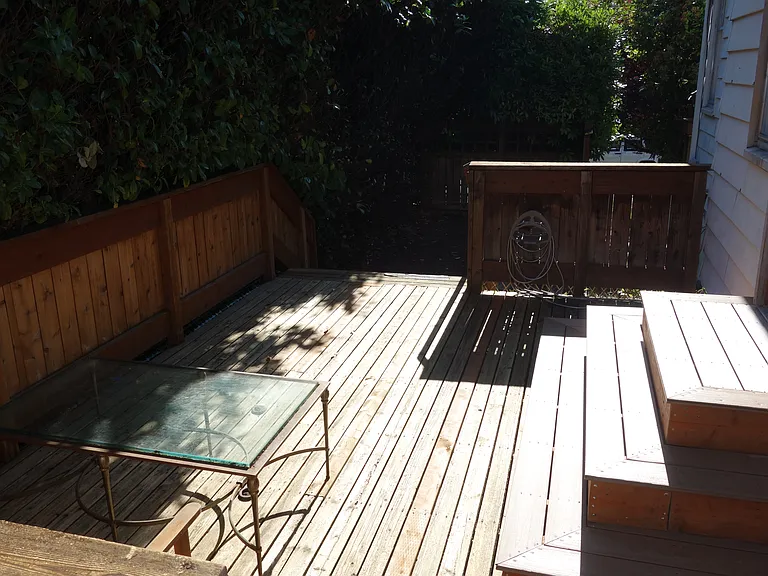 2312 Minor Ave E #A — Photo 28
