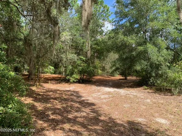 114 & 116 WILLOW Street, Hawthorne, FL 32640