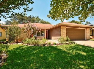 7502 Whistlestop Dr, Austin, TX 78749