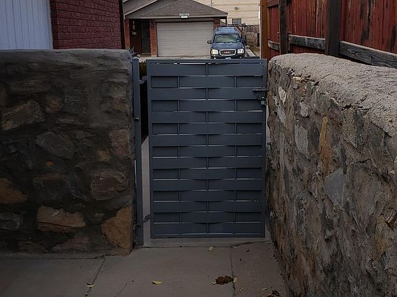3rd image of 11526 Tony Ponce Dr