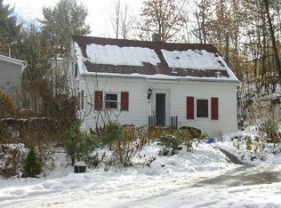 6 Gowen Park Dr, Sanford, ME 04073