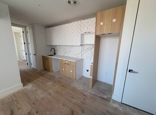 2401 Cortelyou Rd #4C, Brooklyn, NY 11226