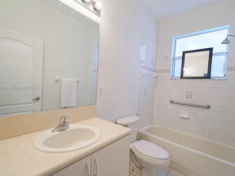2227 Portofino Ave — Photo 14