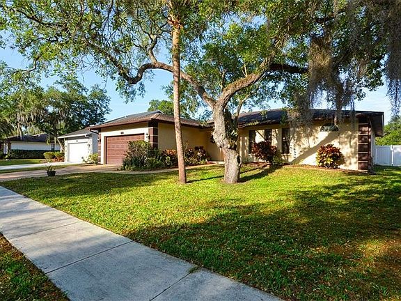 4th image of 2182 Black Oak Ct