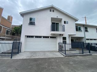 9112 Burnet Ave, North Hills, CA 91343