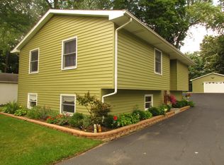 24874 W Orchard Pl, Round Lake, IL 60073