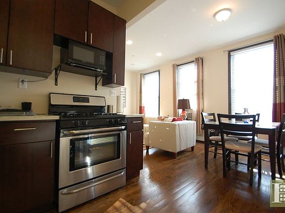 4th image of 2054 A C P Jr Blvd APT 4A