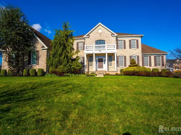 34 Drost Ln, Hillsborough, NJ 08844