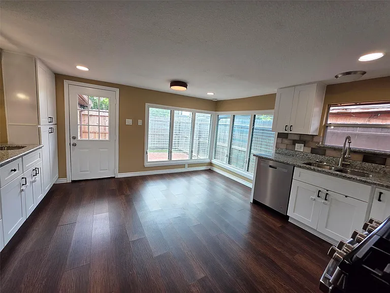 4105 Rutland St — Photo 13