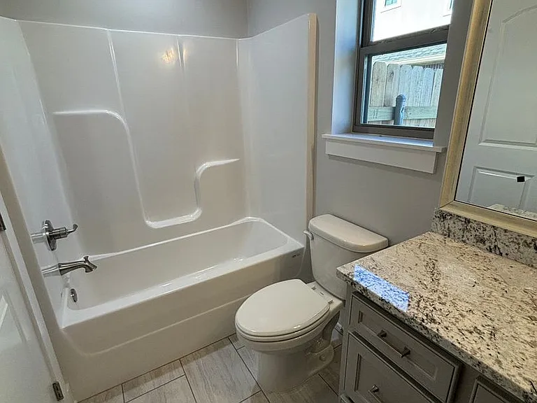 520 Half Moon Ct — Photo 16