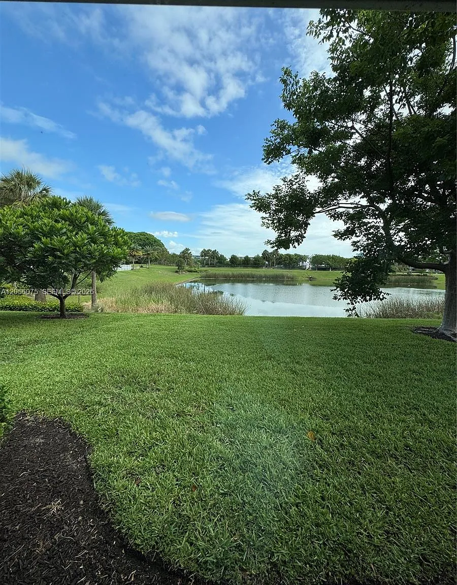 Hillcrest Country Club So — Photo 4