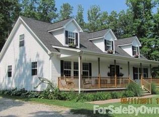 398 Killen Ln, Ripley, WV 25271