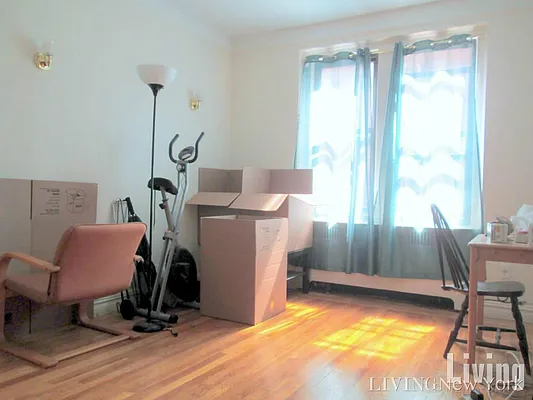 Rented by Living New York | media 8