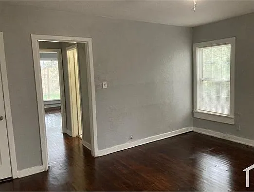 2077 Hazel St — Photo 15