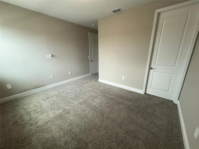 2133 Divot Dr — Photo 11