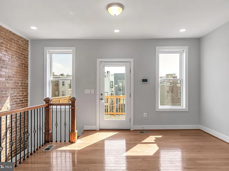 1310 Riggs St NW — Photo 34