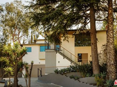 2778 Lakewood Ave, Los Angeles, CA, 90039