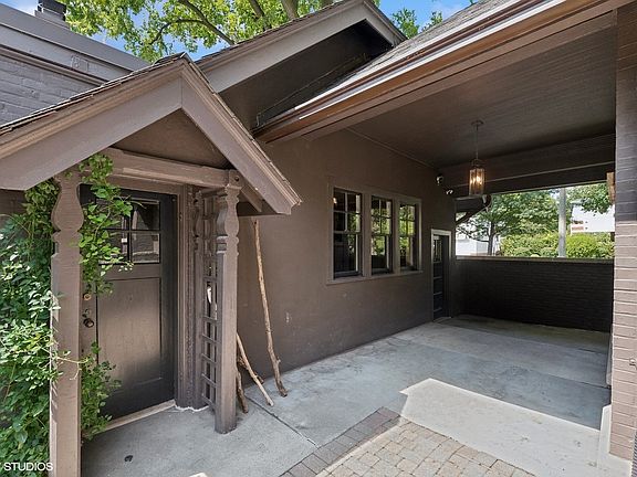 3rd image of 547 Linden Ave