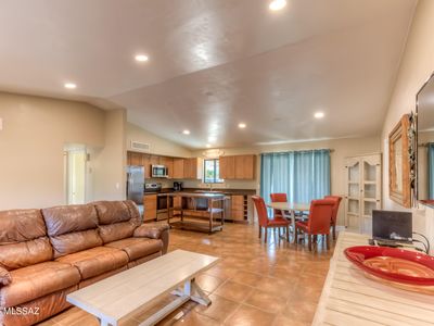 9900 N Hacienda Hermosa Dr, Tucson, AZ, 85737