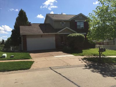 5905 Woodbrook Dr, Saint Louis, MO, 63129