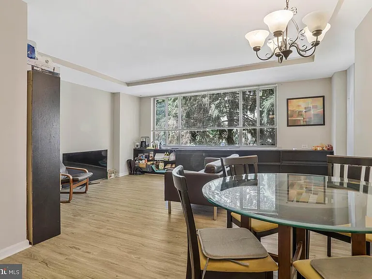 1121 Arlington Blvd #230 — Photo 4
