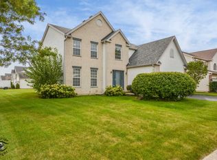 1877 Shoreline Ct, Romeoville, IL 60446