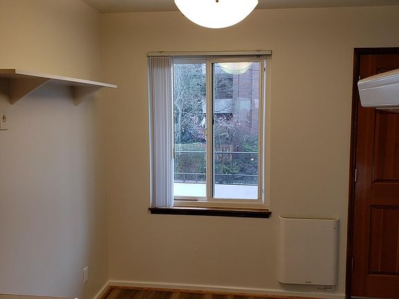 4th image of 6327 23rd Ave NE #8