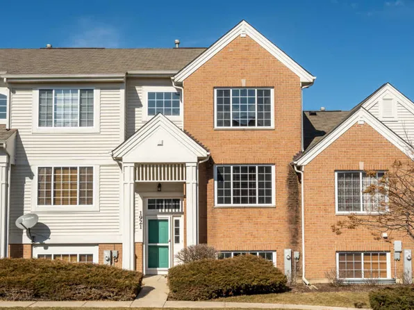 1921 Concord Dr, McHenry, IL 60050