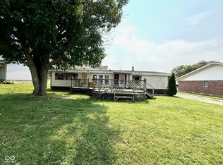 206 E Adams St, Darlington, IN 47940