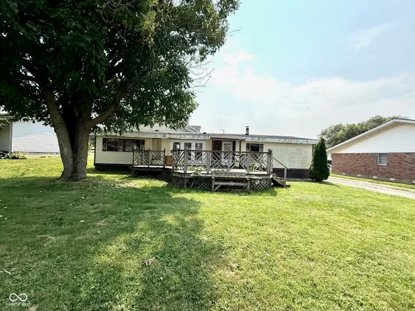 206 E Adams St, Darlington, IN 47940