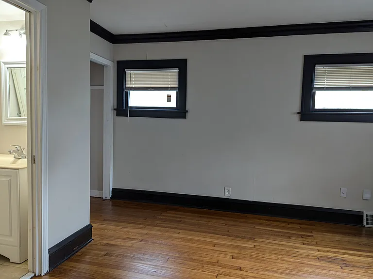 3658 Ludgate Rd — Photo 8