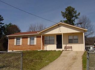 6659 Pelican Ct, Riverdale, GA 30274