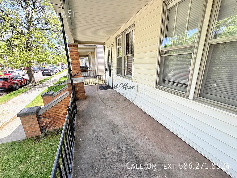 2228 Norwalk St — Photo 3