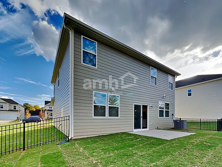 559 Rivermist Dr — Photo 22