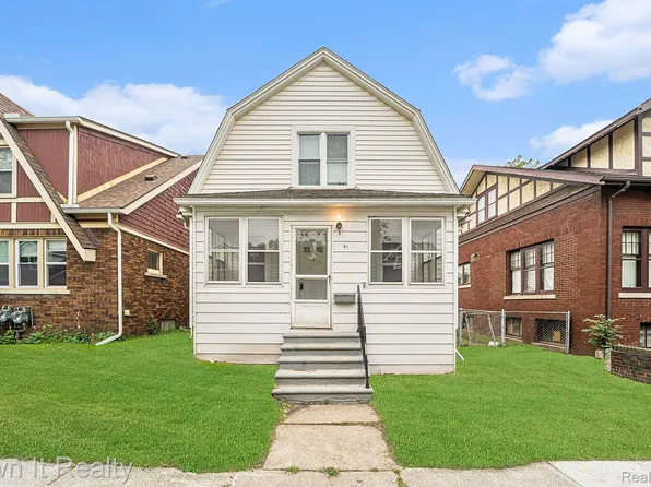 41 W Woodward St, Ecorse, MI 48229