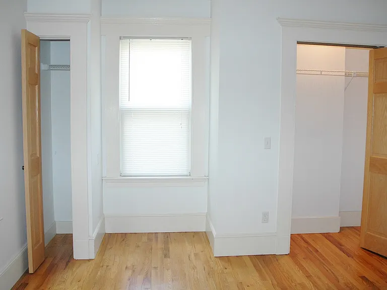 Right bedroom closets