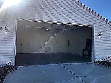 2nd image of 3403 Timberline Dr