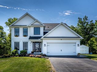 67 Jaycee Ln W, Buffalo, NY 14224