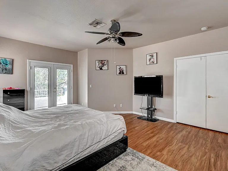 3910 Crooked Oak St — Photo 18