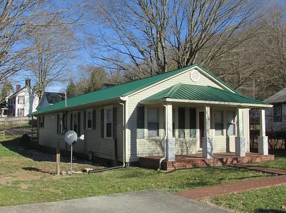 1st image of 506 Phillips St