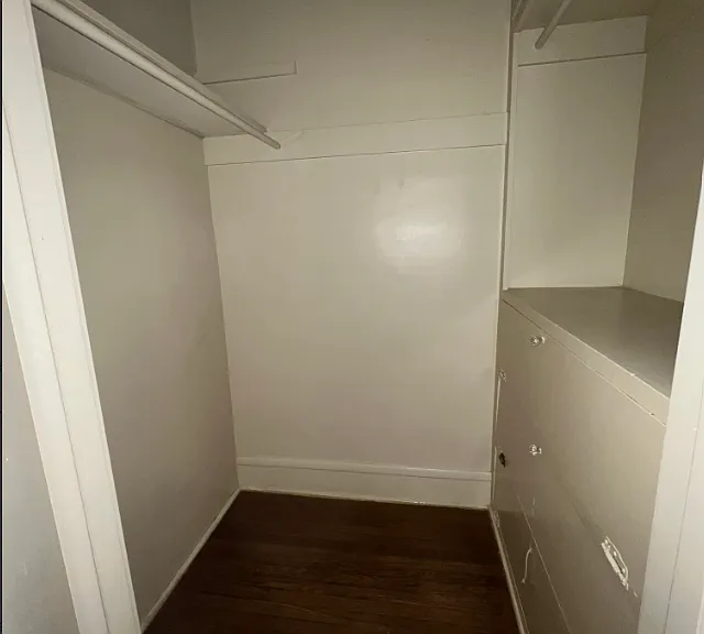 240 S Holliston Ave #4 — Photo 9